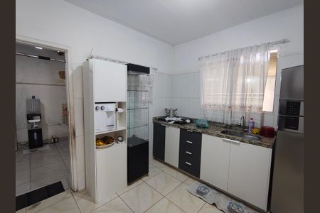 Cozinha de casa à venda com 2 quartos, 123m² em Gardênia Azul, Rio de Janeiro
