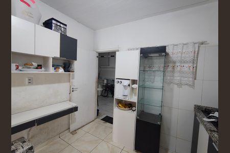 Casa à venda com 123m², 2 quartos e 3 vagas Casa à venda com 123m², 2 quartos e 3 vagasCozinha