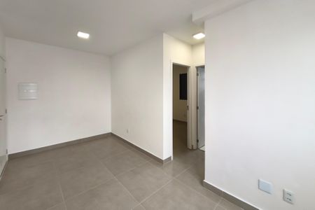 Sala de apartamento para alugar com 2 quartos, 40m² em Campos Elíseos , Campinas