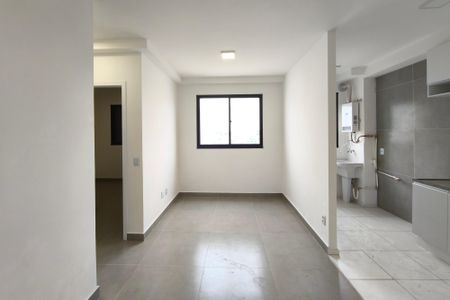 Sala de apartamento para alugar com 2 quartos, 40m² em Campos Elíseos , Campinas