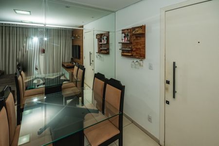 Apartamento à venda com 2 quartos, 62m² em Paquetá, Belo Horizonte