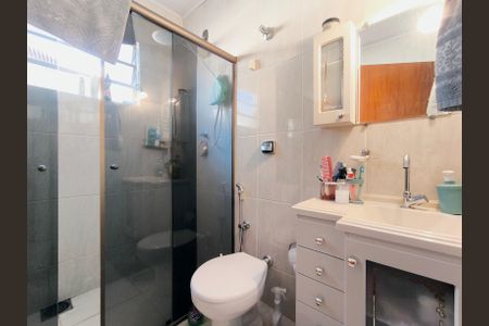 Casa à venda com 200m², 2 quartos e 2 vagasBanheiro 1