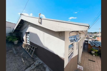 Casa à venda com 200m², 2 quartos e 2 vagasÁrea de Serviço