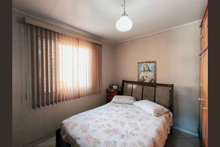 Casa à venda com 200m², 2 quartos e 2 vagasQuarto 2