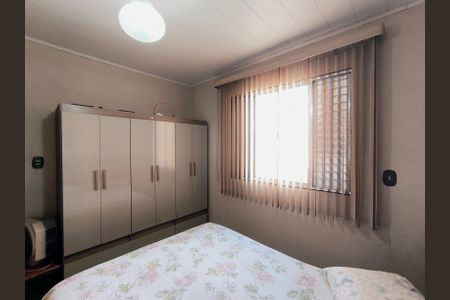 Casa à venda com 200m², 2 quartos e 2 vagasQuarto 2