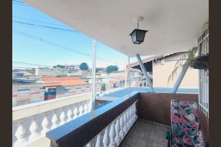 Casa à venda com 200m², 2 quartos e 2 vagasVaranda