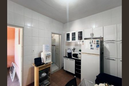 Casa à venda com 200m², 2 quartos e 2 vagasCozinha Casa 2