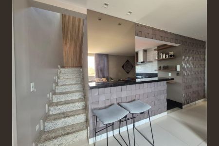 Apartamento à venda com 180m², 3 quartos e 3 vagasSala