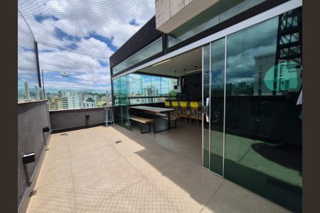 Apartamento à venda com 180m², 3 quartos e 3 vagasVaranda