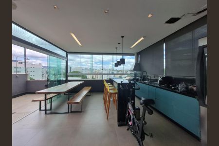 Apartamento à venda com 180m², 3 quartos e 3 vagasVaranda