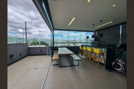 Apartamento à venda com 180m², 3 quartos e 3 vagasVaranda