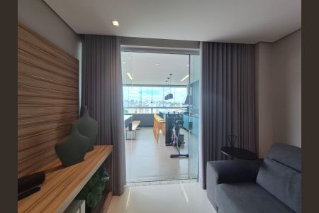 Apartamento à venda com 180m², 3 quartos e 3 vagasVaranda