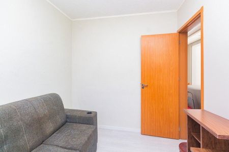 Quarto 2 de apartamento para alugar com 2 quartos, 52m² em Jardim Dona Leopoldina, Porto Alegre