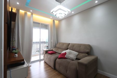 Sala de apartamento para alugar com 2 quartos, 51m² em Vila Bela, São Paulo