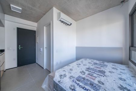 Quarto de kitnet/studio para alugar com 1 quarto, 18m² em Santo Amaro, São Paulo