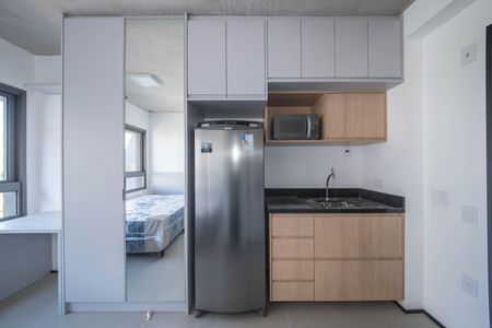 Cozinha de kitnet/studio para alugar com 1 quarto, 18m² em Santo Amaro, São Paulo