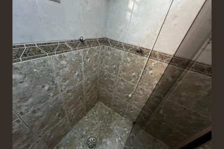 Banheiro Corredor de casa para alugar com 3 quartos, 150m² em Parque Nações Unidas, São Paulo