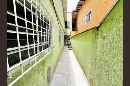 Casa para alugar com 150m², 3 quartos e 2 vagasCorredor
