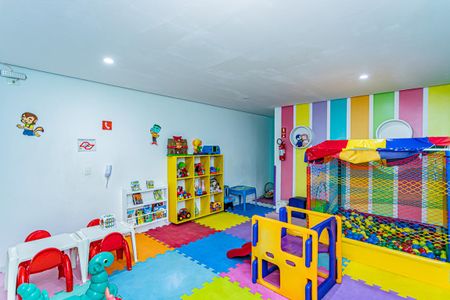 Apartamento para alugar com 39m², 2 quartos e 1 vaga Apartamento para alugar com 39m², 2 quartos e 1 vagaBrinquedoteca