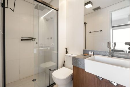 Banheiro  de apartamento para alugar com 1 quarto, 36m² em Butantã, São Paulo