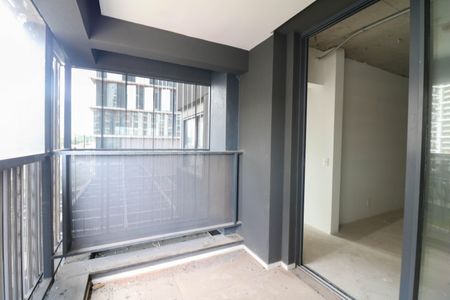 Apartamento à venda com 106m², 3 quartos e 1 vaga Apartamento à venda com 106m², 3 quartos e 1 vagaVaranda