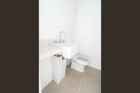 Apartamento à venda com 106m², 3 quartos e 1 vaga Apartamento à venda com 106m², 3 quartos e 1 vagaBanheiro da Suíte 1