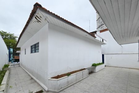 Casa à venda com 210m², 4 quartos e 1 vagaQuintal