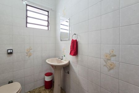 Casa à venda com 210m², 4 quartos e 1 vagaBanheiro Social