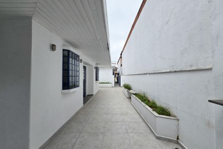 Casa à venda com 210m², 4 quartos e 1 vagaQuintal
