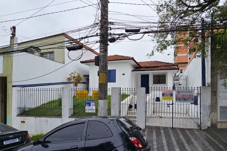 Casa à venda com 210m², 4 quartos e 1 vagaFachada