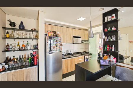 Apartamento à venda com 60m², 2 quartos e 1 vagaCozinha e área de serviço