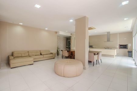 Apartamento para alugar com 125m², 3 quartos e 4 vagas Apartamento para alugar com 125m², 3 quartos e 4 vagasÁrea comum - Salão de festas