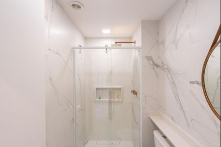 Apartamento à venda com 90m², 3 quartos e 2 vagasBanheiro