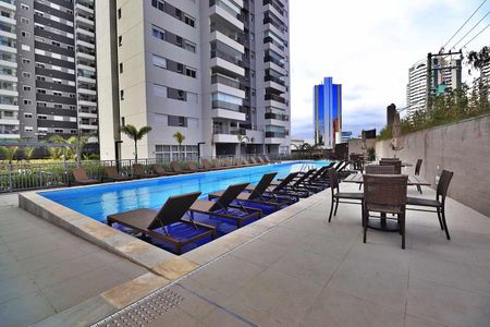 Apartamento à venda com 90m², 3 quartos e 2 vagasÁrea comum - Piscina
