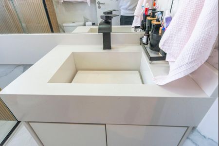 Apartamento à venda com 90m², 3 quartos e 2 vagasBanheiro do Quarto 3