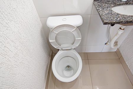 Casa à venda com 70m², 2 quartos e 1 vagalavabo