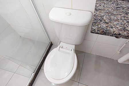 Casa à venda com 70m², 2 quartos e 1 vagabanheiro social