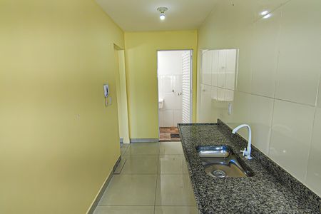 Casa à venda com 70m², 2 quartos e 1 vagacozinha