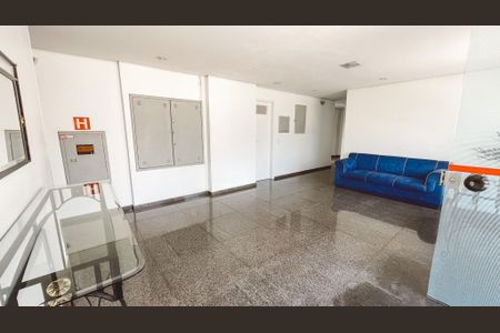 Apartamento para alugar com 38m², 1 quarto e 1 vaga Apartamento para alugar com 38m², 1 quarto e 1 vagaHall social