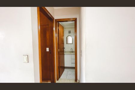 Apartamento para alugar com 38m², 1 quarto e 1 vaga Apartamento para alugar com 38m², 1 quarto e 1 vagaCorredor