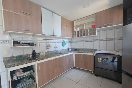 Casa para alugar com 100m², 2 quartos e sem vaga Casa para alugar com 100m², 2 quartos e sem vagaCozinha