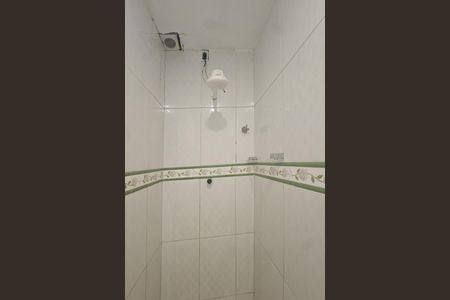 Casa para alugar com 100m², 2 quartos e sem vaga Casa para alugar com 100m², 2 quartos e sem vagaBanheiro da Suíte