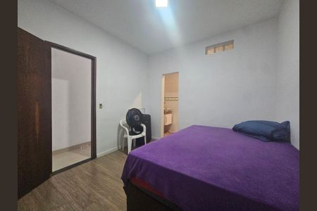 Casa para alugar com 100m², 2 quartos e sem vaga Casa para alugar com 100m², 2 quartos e sem vagaSuíte