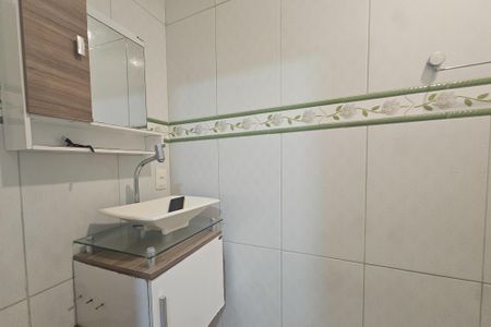 Casa para alugar com 100m², 2 quartos e sem vaga Casa para alugar com 100m², 2 quartos e sem vagaBanheiro da Suíte