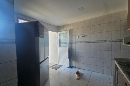 Casa para alugar com 100m², 2 quartos e sem vaga Casa para alugar com 100m², 2 quartos e sem vagaCozinha