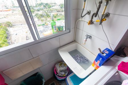 Apartamento à venda com 42m², 2 quartos e 1 vaga Apartamento à venda com 42m², 2 quartos e 1 vagaCozinha e Área de Serviço