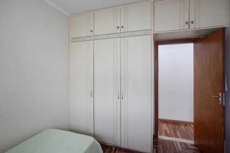 Casa à venda com 210m², 3 quartos e 2 vagas Casa à venda com 210m², 3 quartos e 2 vagasQuarto 1