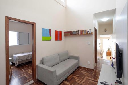 Casa à venda com 210m², 3 quartos e 2 vagas Casa à venda com 210m², 3 quartos e 2 vagasSala 2