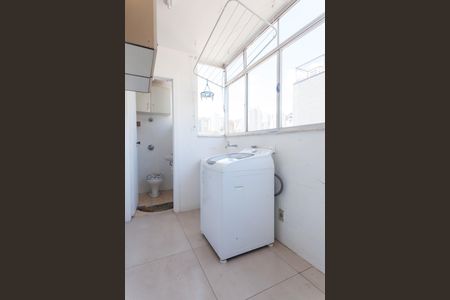 Apartamento para alugar com 75m², 3 quartos e 1 vaga Apartamento para alugar com 75m², 3 quartos e 1 vagaÁrea de Serviço