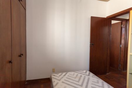 Apartamento para alugar com 75m², 3 quartos e 1 vaga Apartamento para alugar com 75m², 3 quartos e 1 vagaQuarto